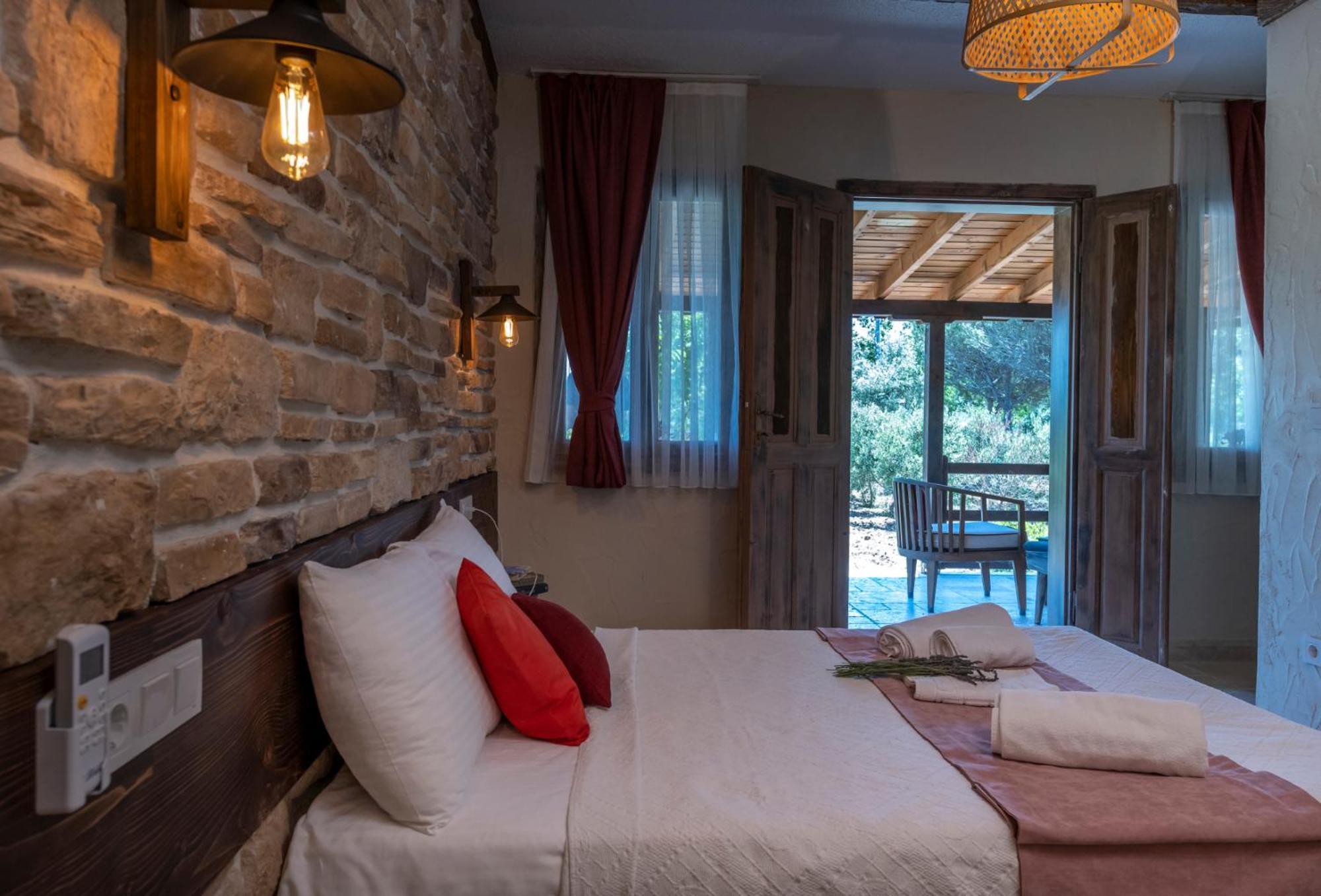 K Bozcaada Revma Hotell Exteriör bild